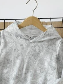 SHEIN Coolqubz 2件組小男孩休閒純色紮染運動衫+長褲，適合日常、上學、旅行、戶外玩耍，春秋季返校穿著 - 淺灰色 - 查看 3