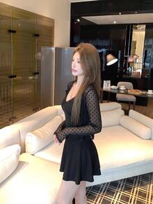DAZY 2pcs Women's Autumn Short V-Neck Spaghetti Strap Polka Dot Lace Patchwork Camisole & Sheer Cardigan Set - Black - View 6