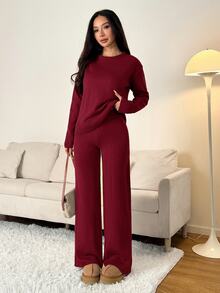 SHEIN PETITE 女款純色圓領長袖毛衣搭配長褲休閒正裝套裝，秋冬款 - 酒紅色 - 查看 6