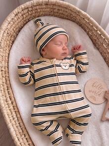 Newborn Baby Striped Knit Cartoon Bear Pattern Loungewear - Khaki - View 1