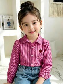SHEIN Genkimix Kids 女童春夏季粉色條紋草莓襯衫，簡約俏皮，時尚百搭，適合日常穿著與外出 - 玫紅色 - 查看 8