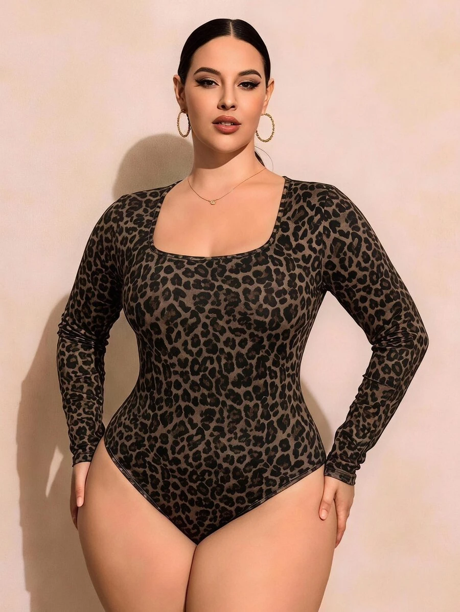 SHEIN SXY بودي سوت ملابس شارع بطبعة نمر وأكمام طويلة مقاس كبير - متعدد الألوان - مشاهدة 1