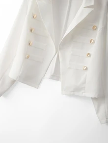 GlowEve CURVE Blazer Pendek Wanita Ukuran Besar Warna Beige dengan Kerah Ganda dan Kancing Emas, Elegan untuk Musim Semi/Gugur, Cocok untuk Perjalanan Kerja, Kencan, dan Pesta. - Putih - View 7