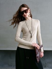 MOTF PREMIUM Áo thun nữ màu trơn phong cách thường ngày đa năng mặc hằng ngày - Màu Khaki - Xem 3