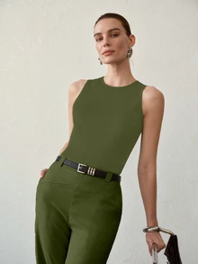 MOTF PREMIUM ROUND NECK SLIM FIT TANK TOP - Green - View 7