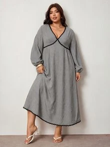 Enliva Plus-Size Women's Long-Sleeved Plaid Midi Dress, Black And White Color Scheme Apple,Rounded Body - Black and White - View 4