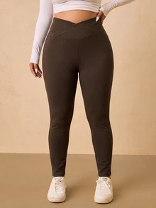 SHEIN Tall CURVE 大尺碼時尚交叉腰休閒牛仔褲 - 棕色 - 查看 3