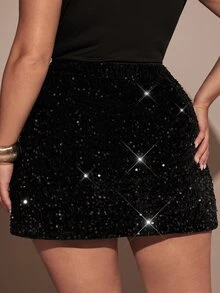 SHEIN BAE CURVE 大尺碼女款黑色亮片迷你裙 - 黑色 - 查看 6
