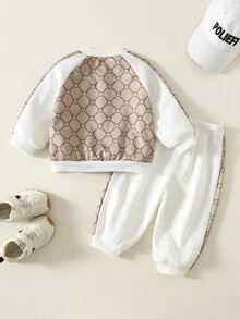 SHEIN 男女嬰幼兒 2件組 秋冬加厚抓絨內裡 時尚可愛拼色插肩袖運動衫套裝 外套套裝 嬰兒冬季套裝 運動服聖誕款 - 白色 - 查看 2