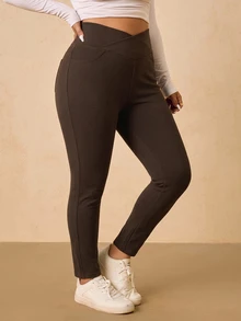 SHEIN Tall CURVE 大尺碼時尚交叉腰休閒牛仔褲 - 棕色 - 查看 7