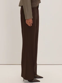 MUSEYN Brown Woven High Waisted Loose Fit Trousers Versatile Everyday Date Night Chic New Season Fall - Coffee Brown - View 3