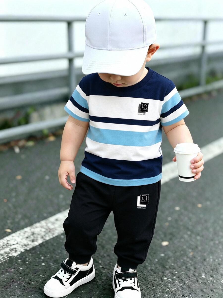 小男孩秋季新款休閒極簡寬鬆舒適運動風圓領短袖上衣與長褲2件套 - 彩色 - 查看 1