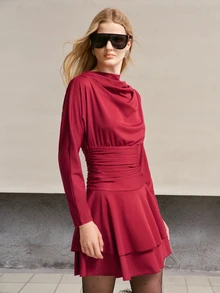 MOTF PREMIUM WOMEN'S SOLID COLOR PLEATED CASUAL MINIMALIST EVERYDAY SUMMER DRESS - Burgundy - View 4
