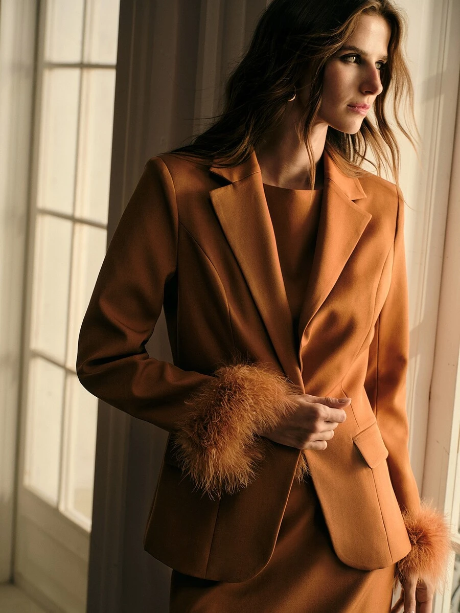 MOTF PREMIUM WOMEN'S ELEGANT BUTTON FAUX FUR PATCHWORK CUFF BLAZER - Khaki - View 2