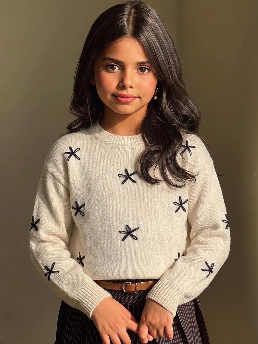 SHEIN Tween Girl Tween Girls Contrust 3D Floral Round Neck Long Sleeve Knit Sweater For School In Fall/Winter - Apricot - View 1