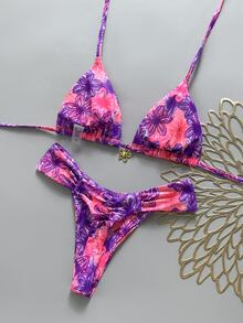 SHEIN Swim Swim MOD 2件組 春夏度假隨機印花櫻桃飾品掛脖三角比基尼上衣與比基尼褲 女款性感泳衣套裝 - 彩色 - 查看 2