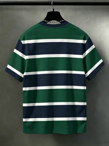 Manfinity Homme 男士休閒舒適上衣 大尺碼男士時尚T恤 優雅百搭上衣穿搭 - 墨綠色 - 查看 2
