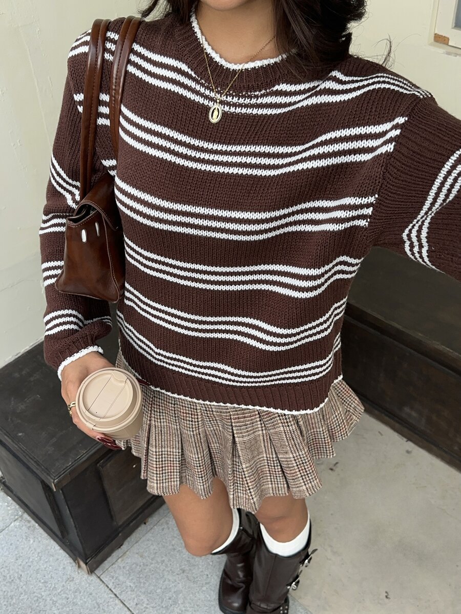 Sweetra Sweater Kasual Lengan Panjang Kerah Bulat Bergaris Kontras Cokelat & Putih - MultiWarna - View 1