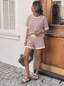 SHEIN LUNE 女款條紋圓領短袖T恤與抽繩腰短褲休閒兩件套 - 彩色 - 查看 4