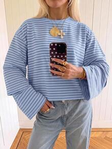 SHEIN EZwear 海外長袖淺藍色與海軍藍條紋上衣，秋季上衣，適合日常通勤、聚會、秋冬春夏、聖誕節、新年、感恩節、派對、婚禮、海灘、畢業典禮、優雅、外出、約會、通勤、情人節、優雅、度假、Y2K、畢業典禮及其他場合 - 彩色 - 查看 4