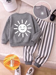 小男孩 2 件套抓絨保暖秋冬套裝，幼兒可愛笑臉太陽圖案圓領長袖衛衣與直條紋長褲套裝 - 彩色 - 查看 2