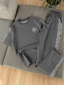 Manfinity Homme 男士夏季休閒幾何印花T恤短褲套裝，度假風 - 彩色 - 查看 2