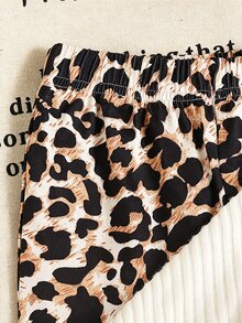 SHEIN 2件組女童休閒時尚不對稱羅紋高領上衣 + 豹紋喇叭褲，內層加厚保暖，適合秋冬日常穿著 - 杏色 - 查看 7
