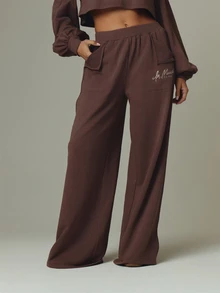 MUSERA Brown Low Waisted Graphic Detail Oversized Joggers Fall Autumn Winter Casual Style Outfits - Mocha Brown - View 4