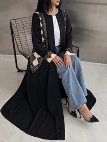 Yasmyna Fashionable Elegant Round Neck Lace Contrast Color Patchwork Front Button Long Sleeve Long Arabic Robe Cardigan - Black - View 5