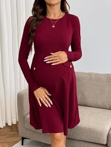 SHEIN Gaun Hamil Elegan Warna Polos Leher Bulat Lengan Panjang dengan Kancing - Burgundy - View 2