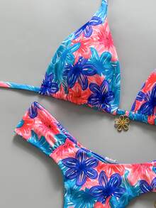 SHEIN Swim Swim MOD 2件組 春夏度假款 隨機印花櫻桃飾品掛脖三角比基尼上衣與比基尼褲 女款性感泳衣套裝 - 彩色 - 查看 3