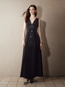 MOTF PREMIUM DEEP V-NECK SLEEVELESS FOIL PRINTED LONG DRESS - Black - View 4