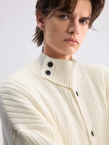 RONVEXI Men's Solid Color Drop Shoulder Long Sleeve Single-Breasted Knit Cardigan - Beige - View 4