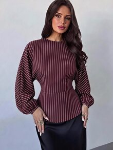 Firerie 女款新款極簡優雅浪漫休閒都市通勤時尚百搭深酒紅條紋圓領蝙蝠袖長袖收腰繫帶X型修身襯衫，教師穿搭，秋季穿著 - 彩色 - 查看 8