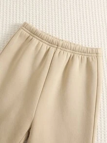 SHEIN 2件組兒童小男孩秋冬休閒運動衫與長褲套裝，男孩套裝，秋冬套裝，運動套裝，可愛套裝 - 彩色 - 查看 5