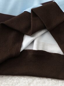SHEIN 男童休閒條紋印花POLO領長袖衛衣，休閒學院風POLO衫，長袖半開襟前襟可愛設計衛衣 - 棕色 - 查看 7