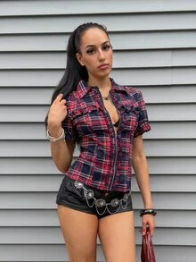EgrlEra Vintage Hot Girl Plaid Pleated Patchwork Zipper Tie Waist Slim Fit Short Sleeve Blouse - Red and Black - View 4