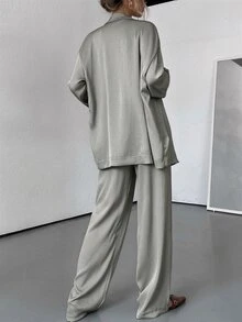 Aveloria Modichic 女款套裝 大廓型紋理皺褶西裝領雙排扣抽繩彈性寬腿褲 現代灰色純色優雅女套裝 - 灰色 - 查看 3