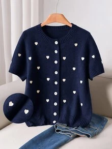 CosyJoli 大尺碼女款愛心刺繡圓領短袖單排扣休閒可愛仙氣針織開襟衫，米色，適合秋季正式場合、約會之夜、派對與冬季 - 藏蓝色 - 查看 7