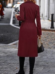 SHEIN LUNE 女款雙排扣斜口袋繫帶風衣，秋冬外套 - 酒紅色 - 查看 2