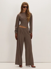 MUSEYN Beige Pinstripe Tailored Woven Trousers Versatile Everyday Casual Chic New Season Fall - Coffee Brown - View 1