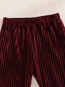 SHEIN Young Girl Knitted Solid Color Beaded Asymmetrical Hem Casual T-Shirt And Fitted Flare Pants 2 Pieces Set - Red - View 5