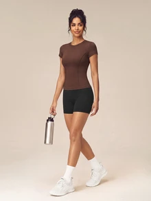 OutZeal 女款健身運動上衣 瑜珈網球休閒 T-shirt 收腹快乾修身短袖上衣 - 棕色 - 查看 2