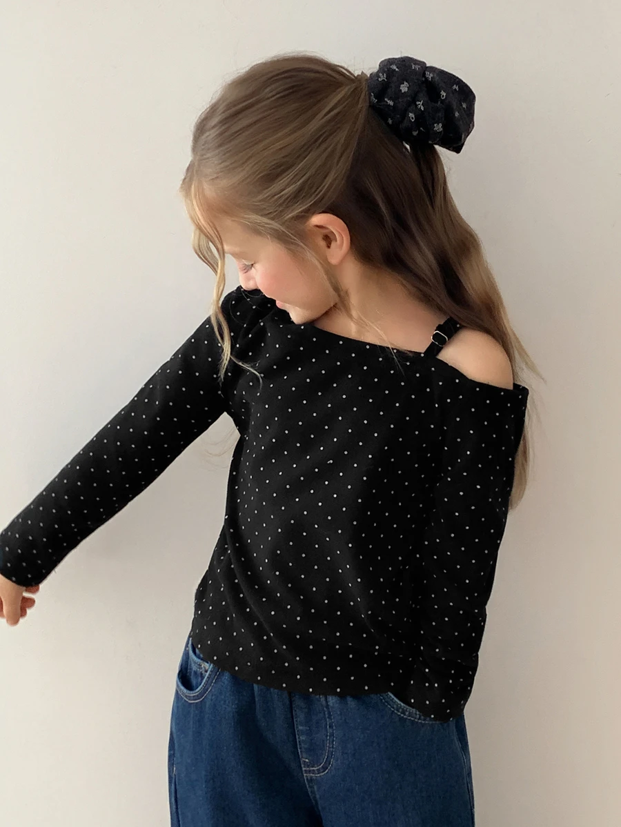 DAZY Young Girl Korean Style Polka Dot Print Cold Shoulder Long Sleeve T-Shirt - Black - View 1