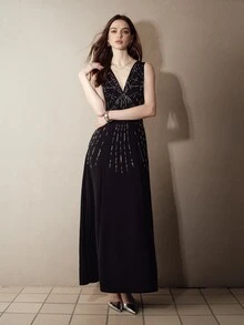 MOTF PREMIUM DEEP V-NECK SLEEVELESS FOIL PRINTED LONG DRESS - Black - View 5
