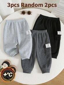 SHEIN 2pcs/Pack Celana Olahraga Bayi Laki-laki dengan Kantong Kargo dan Manset, Bahan Fleece Tebal, Celana Olahraga Musim Dingin - Grey - View 4