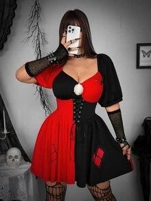 Whyspr Harley Quinn X SHEIN Plus Size Y2K Pom Pom Drawstring Contrast Color Dress - Red - View 3