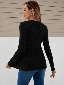 SHEIN Kaos Hamil Kasual Warna Polos dengan Hiasan Ruffle di Bagian Bawah, Bahan Rajut, Lengan Panjang, Motif Piala Dunia Musim Gugur - Hitam - View 2