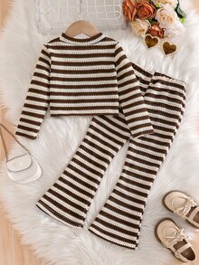 SHEIN 女童2件套：小立領長袖短版T恤，附英文刺繡貼布，搭配條紋鳳梨花針織修身喇叭褲，適合日常休閒時尚穿著 - 彩色 - 查看 2