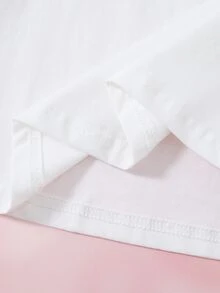 HELLO KITTY AND FRIENDS | SHEIN تي شيرت بأكمام قصيرة مطبوع بنمط كرتوني لطيف للفتيات المراهقات - أبيض - مشاهدة 5